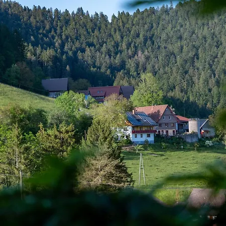 Hansjoergenhof Bioland-hof *