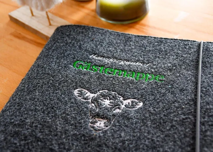 Hansjoergenhof Bioland-hof